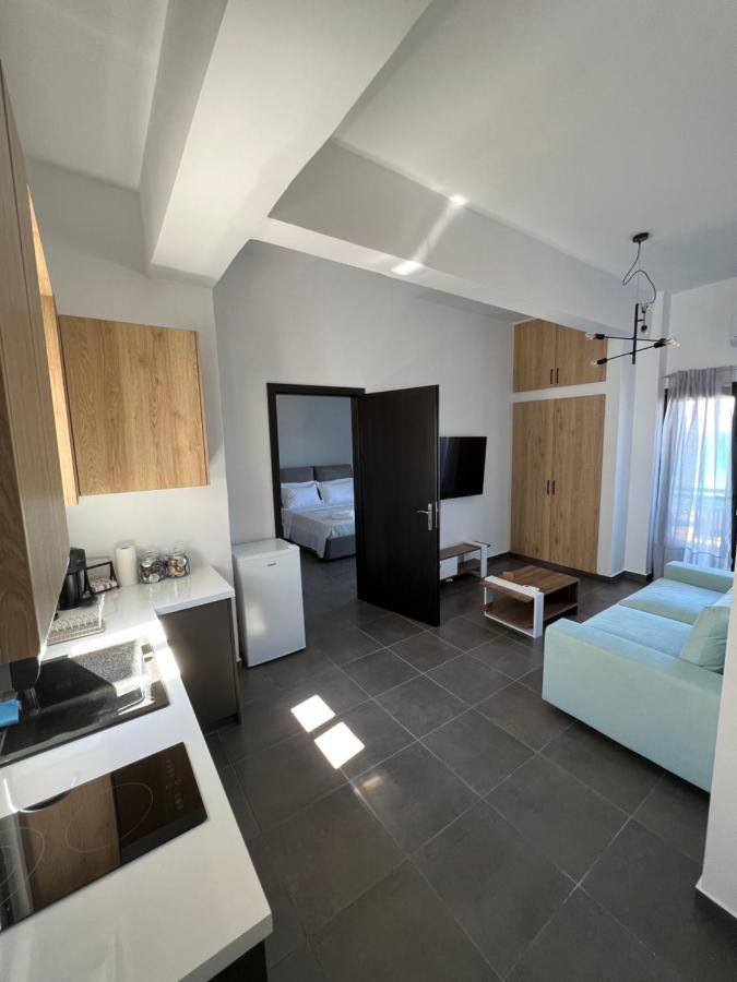 Apartamento Medora By The Sea Near Airport Artemida  Exterior foto